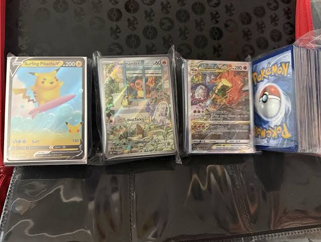 Random 10 Card Lot - All Hits (Includes Charizard 2016, LP/MP)